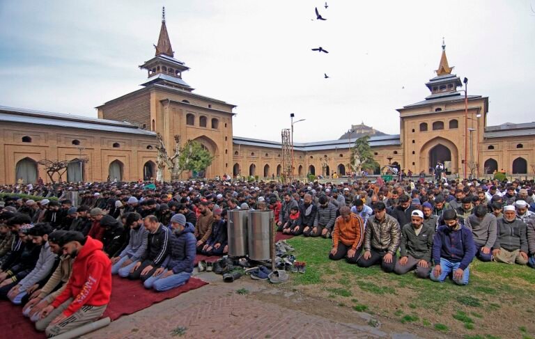 Jumu’atul-Wida: The Day Kashmir Says ‘Alvida’ to Mah-e-Ramzan