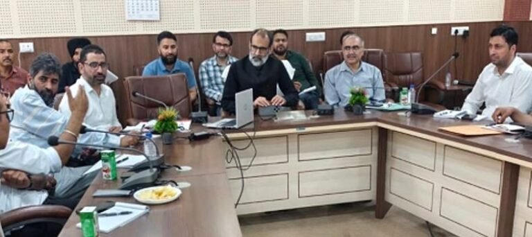 DG reviews working of Treasuries, processing of bills ahead of FY closure