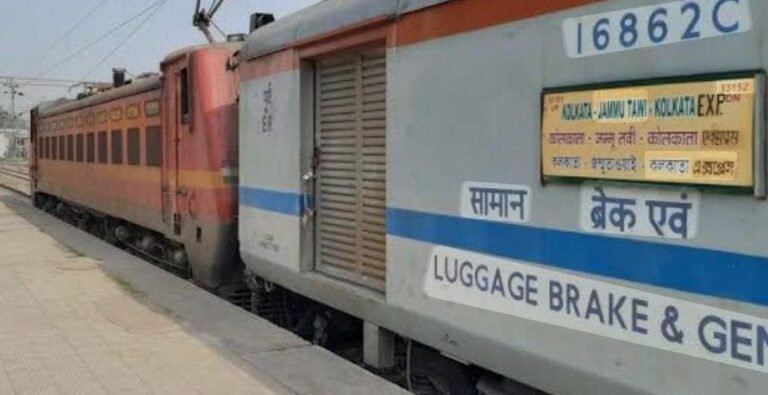 Railways adds extra sleeper coach for Navratri rush