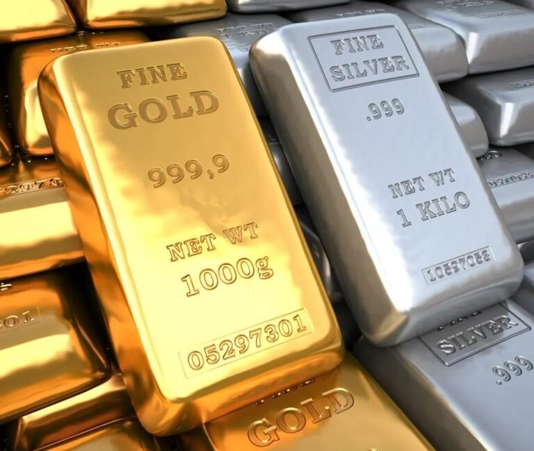 Gold, Silver Gain on Weak Dollar, US-Iran Peace Hopes