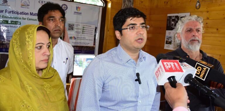 Principal Census Officer (Urban) briefs Media on launch of Self-Enumeration for Census 2027