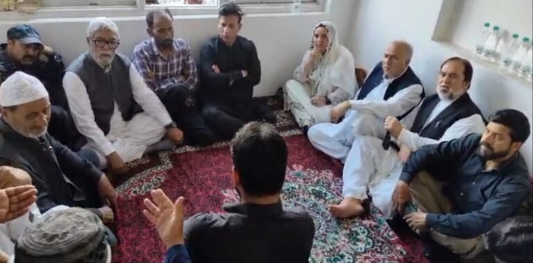 Sakeena Itoo visits Budgam victim’s family Expresses solidarity, assures full Government support