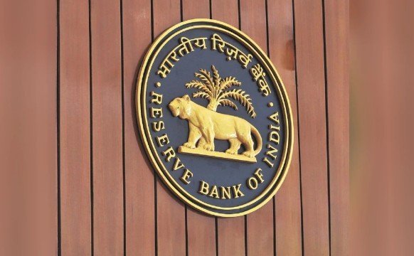 RBI Says Indian Economy Remains Resilient Amid Global Challenges