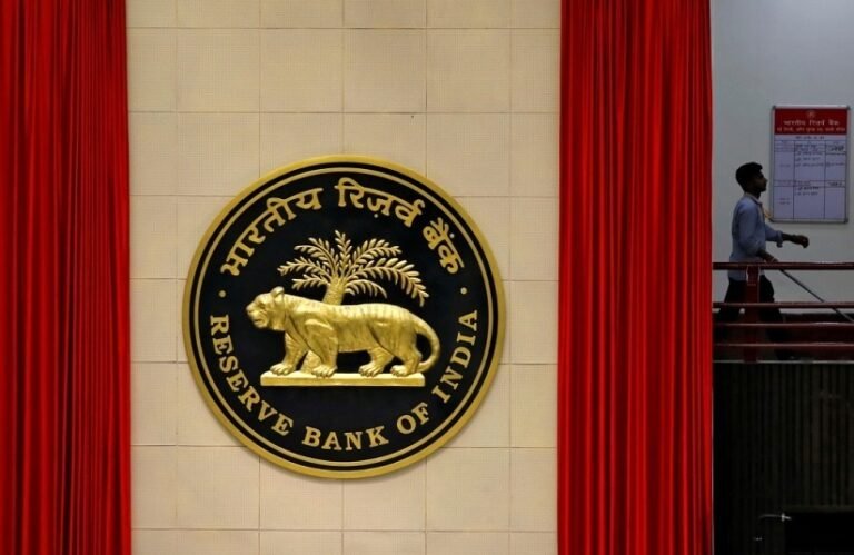 RBI Holds Interest Rates Steady Amid Oil Price Shock