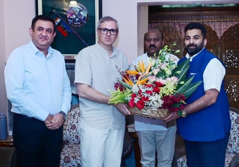 Tarun Singla Meets Chief Minister; Seeks Strong Industrial Policy and Protective Tax Measures to Safeguard J&K Industry