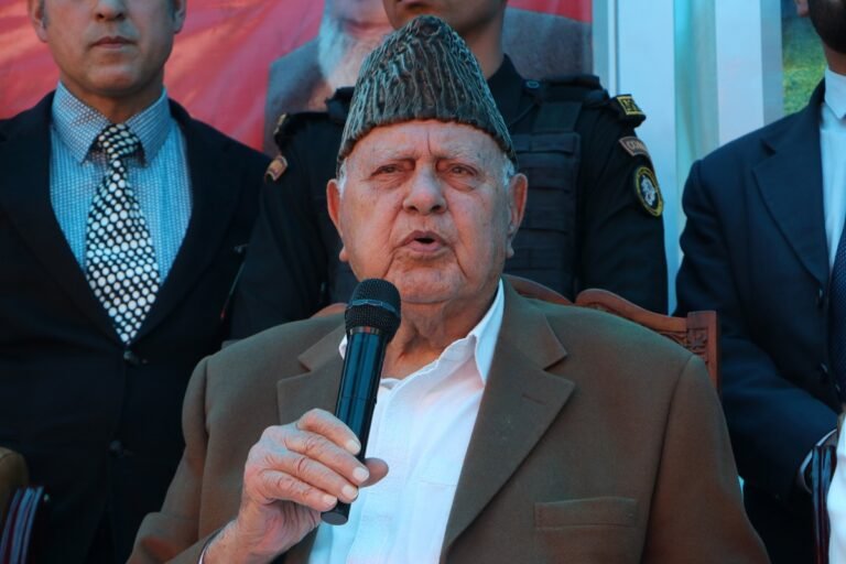 Cabinet Expansion to Take Place After LG’s Return: Dr Farooq