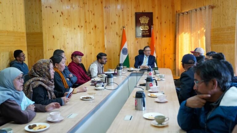 Ladakh CS Holds Talks With Religious Organisations on Women’s Demands